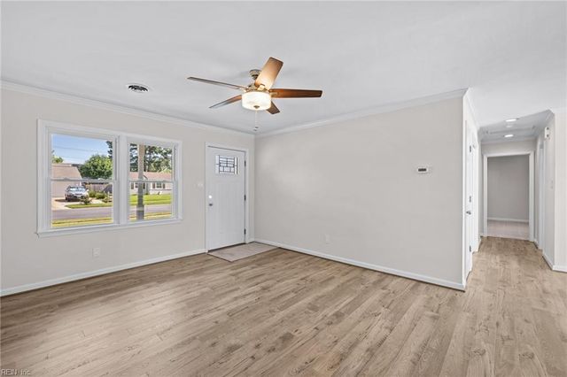 3037 Bow Creek BLVD, Virginia Beach, VA 23452