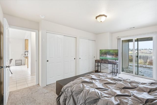 3174 Forest Hills Drive B, Medford, OR 97504