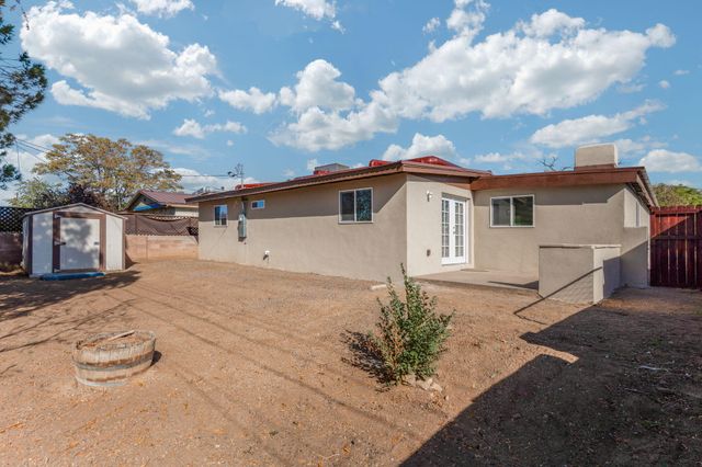 1833 Britt Street NE, Albuquerque, NM 87112