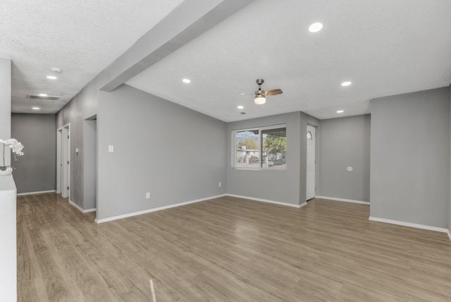 1833 Britt Street NE, Albuquerque, NM 87112
