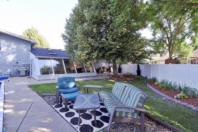 2833 1st Street N, Fargo, ND 58102