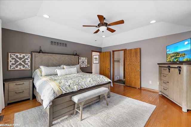 6593 Springborn Road, China Twp, MI 48054