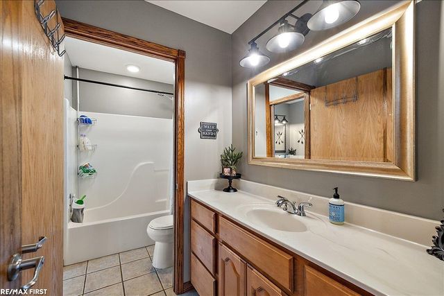 6593 Springborn Road, China Twp, MI 48054