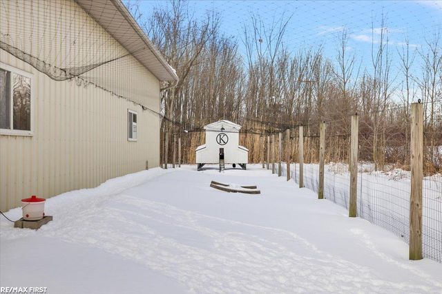 6593 Springborn Road, China Twp, MI 48054