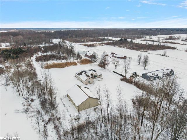 6593 Springborn Road, China Twp, MI 48054