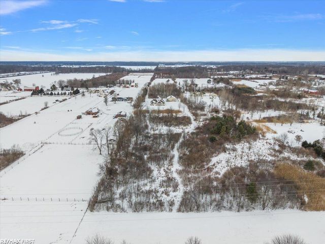 6593 Springborn Road, China Twp, MI 48054