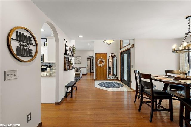 6593 Springborn Road, China Twp, MI 48054