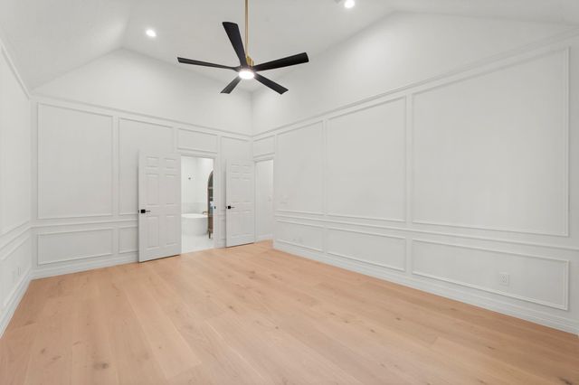 61 W Night Heron Place, The Woodlands, TX 77382