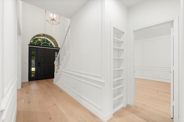 61 W Night Heron Place, The Woodlands, TX 77382