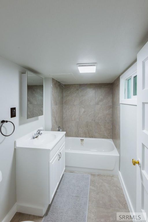 Image 33 of property listing at 1178 Cassia, Idaho Falls, ID 83402