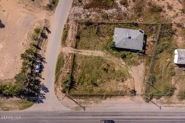 304 LUNA AZUL Drive, Chaparral, NM 88081