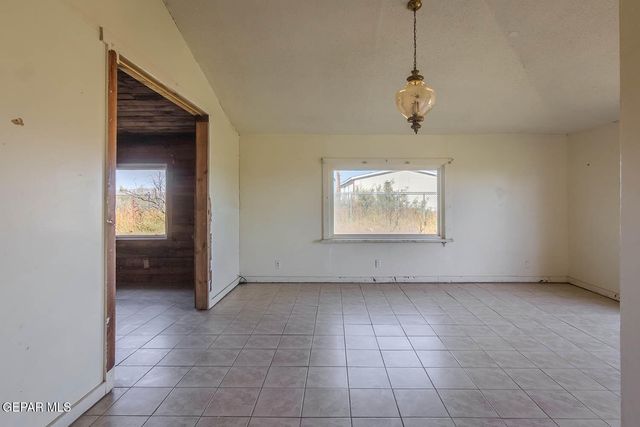 304 LUNA AZUL Drive, Chaparral, NM 88081