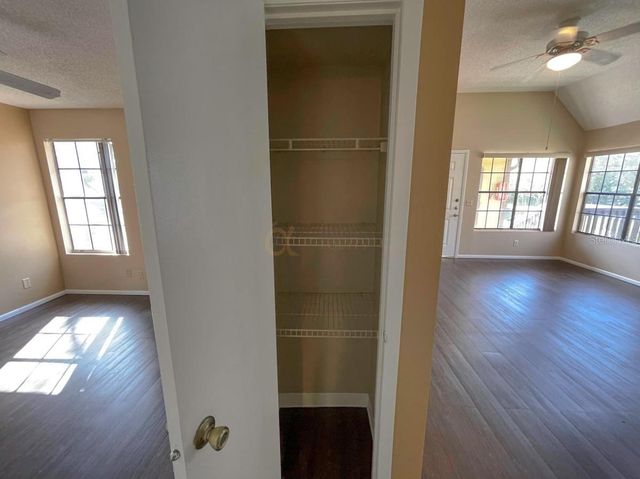 320 FORESTWAY CIRCLE 205, Altamonte Springs, FL 32701