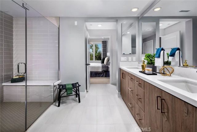 16175 Dawn 207, Tustin, CA 92782