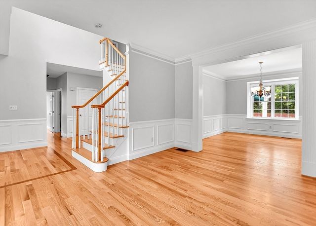 7 Whitehall Way, Bellingham, MA 02019