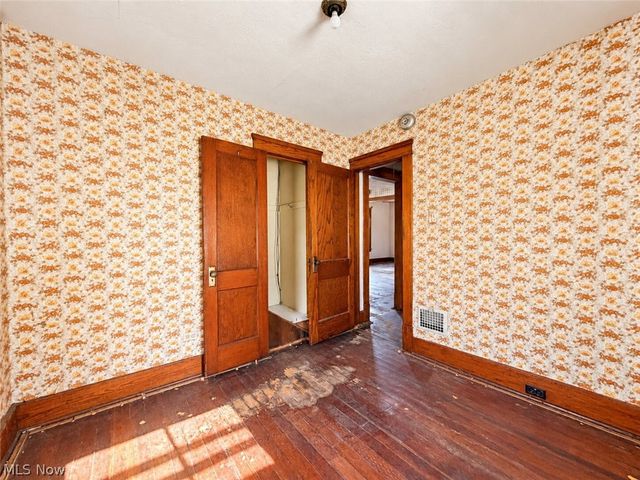 1454 Sheridan Avenue NE, Warren, OH 44483