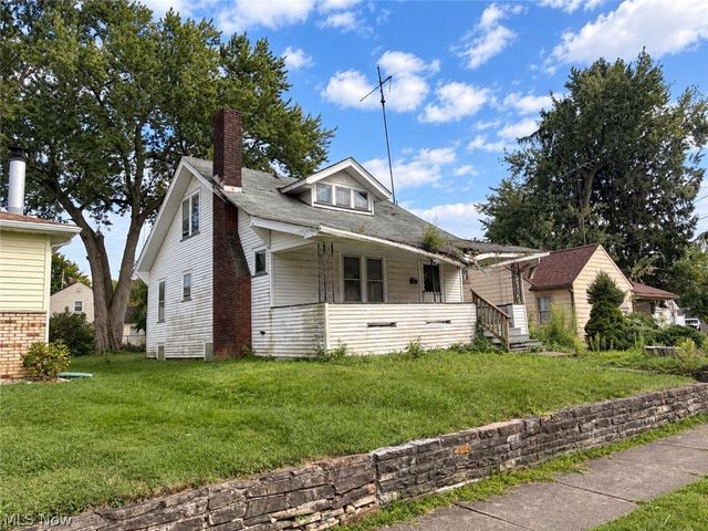 1454 Sheridan Avenue NE, Warren, OH 44483