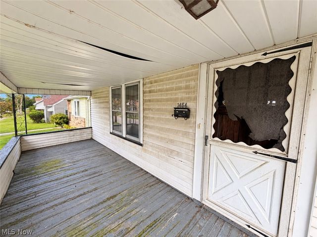 1454 Sheridan Avenue NE, Warren, OH 44483