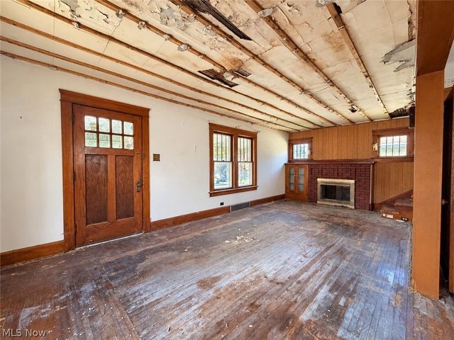 1454 Sheridan Avenue NE, Warren, OH 44483