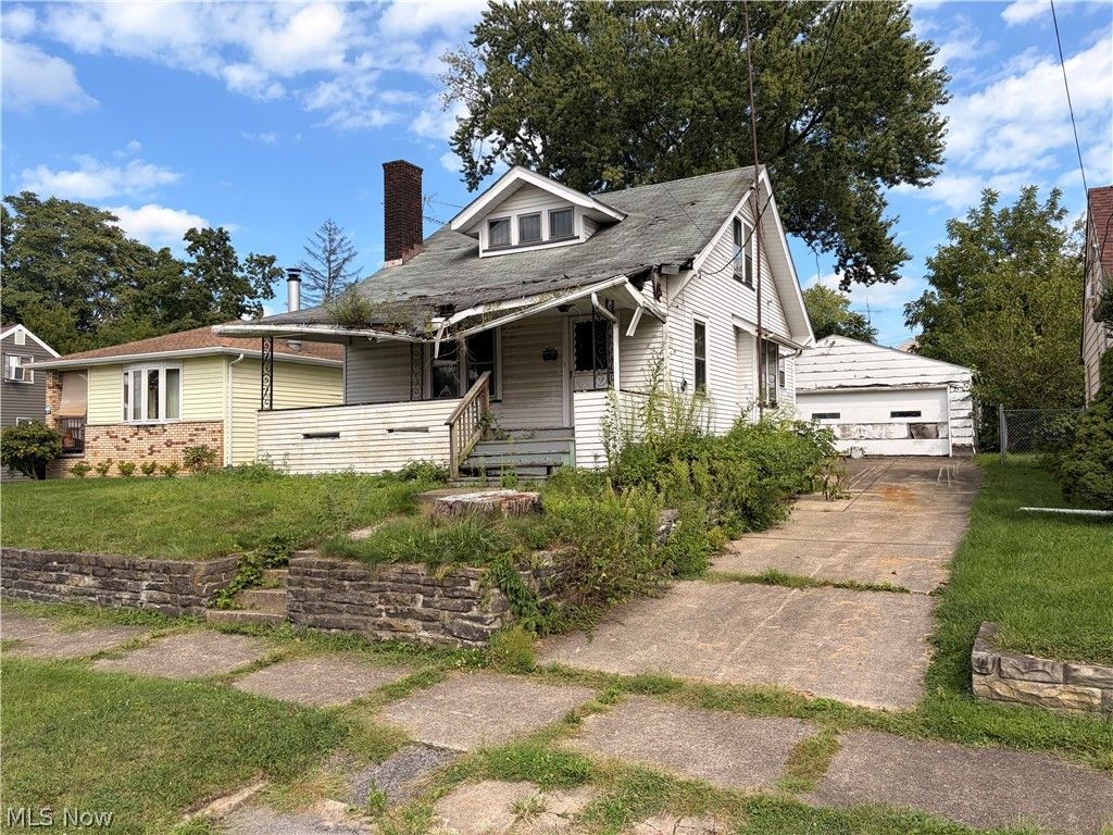 1454 Sheridan Avenue NE, Warren, OH 44483