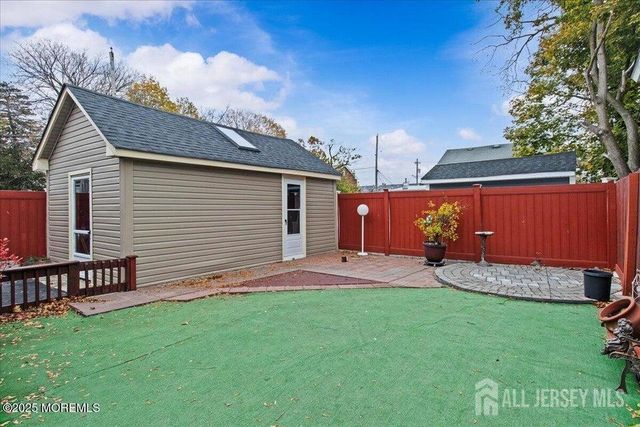 73 2nd Street, Keyport, NJ 07735