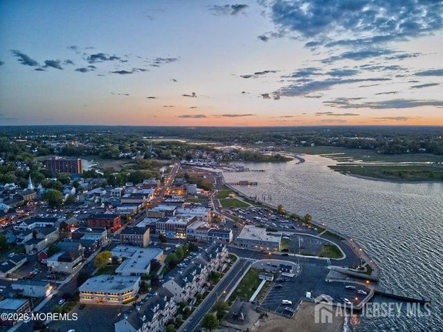 73 2nd Street, Keyport, NJ 07735