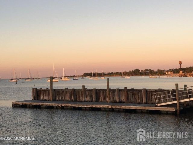 73 2nd Street, Keyport, NJ 07735