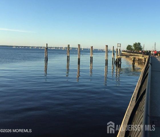 73 2nd Street, Keyport, NJ 07735