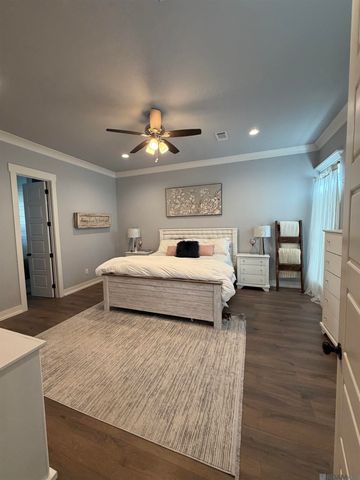 35120 Weiss Rd, Walker, LA 70785