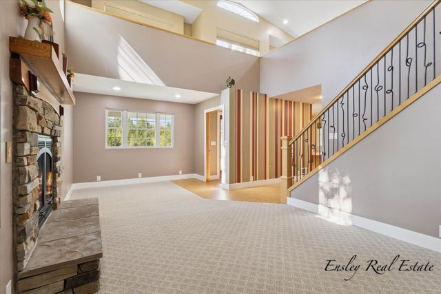 373 Cedar Street Ne, Cedar Springs City, MI 49319