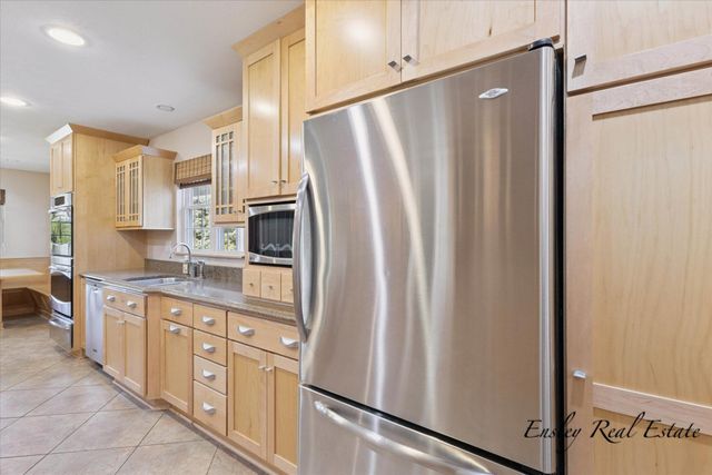 373 Cedar Street Ne, Cedar Springs City, MI 49319