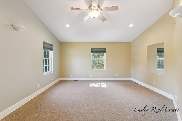 373 Cedar Street Ne, Cedar Springs City, MI 49319