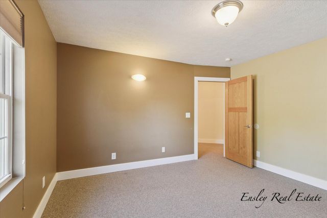 373 Cedar Street Ne, Cedar Springs City, MI 49319