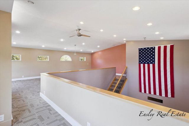 373 Cedar Street Ne, Cedar Springs City, MI 49319