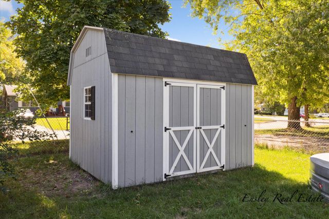 373 Cedar Street Ne, Cedar Springs City, MI 49319