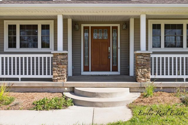 373 Cedar Street Ne, Cedar Springs City, MI 49319