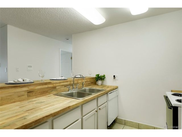 747 W 96th Ave 12, Thornton, CO 80260