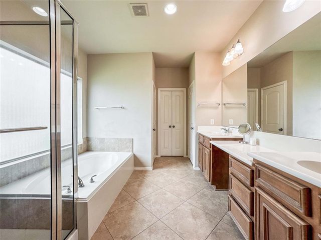 6081 Trent Court, League City, TX 77573