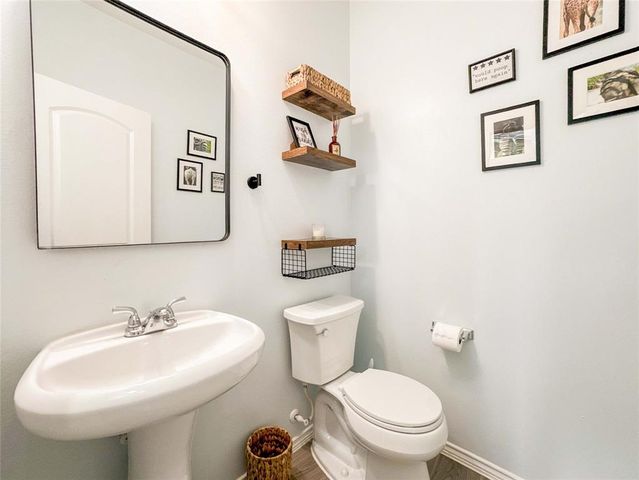 6081 Trent Court, League City, TX 77573