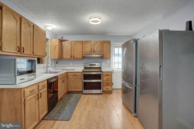 40 LISA CT, Martinsburg, WV 25405