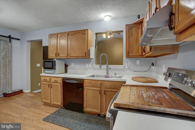40 LISA CT, Martinsburg, WV 25405
