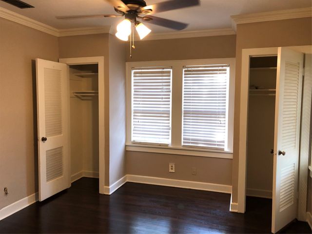 2517 Honeysuckle Avenue, Fort Worth, TX 76111