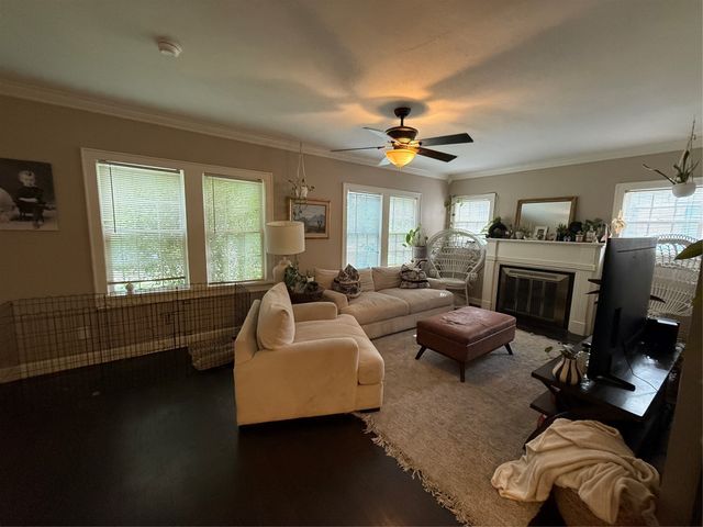 2517 Honeysuckle Avenue, Fort Worth, TX 76111