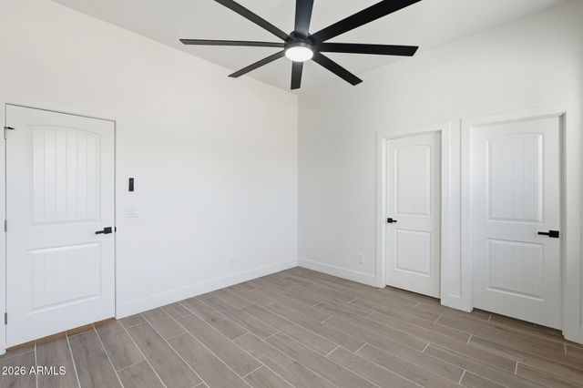 812 E DESERT Drive S 96, Phoenix, AZ 85042