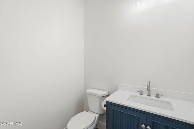812 E DESERT Drive S 96, Phoenix, AZ 85042