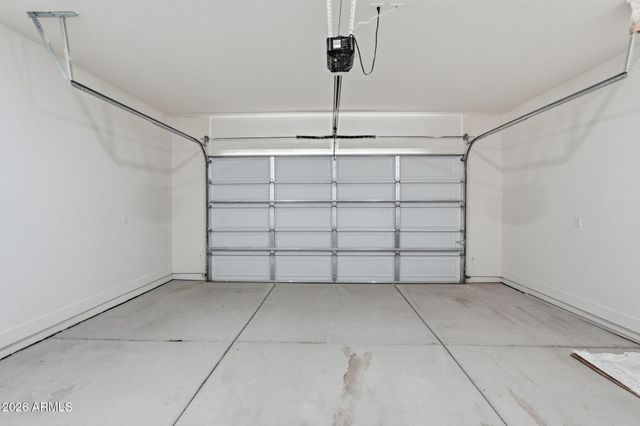 812 E DESERT Drive S 96, Phoenix, AZ 85042