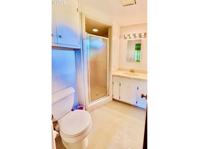 45 RUSTIC Pl, Eugene, OR 97401