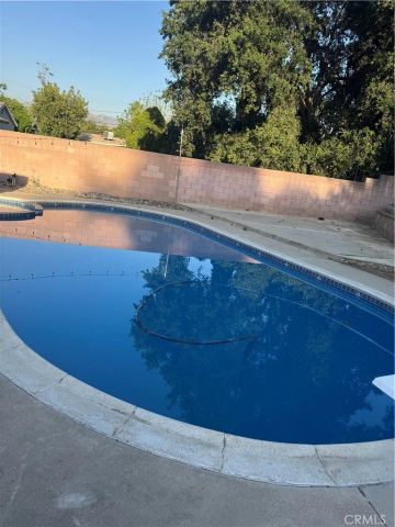 639 W 36th, San Bernardino, CA 92405