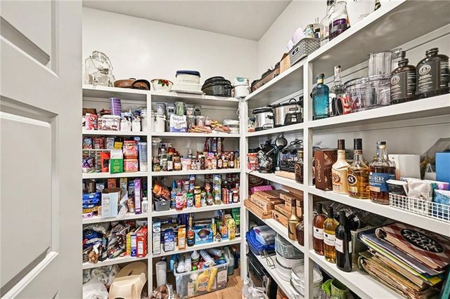 23834 W 58th Place, Shawnee, KS 66226