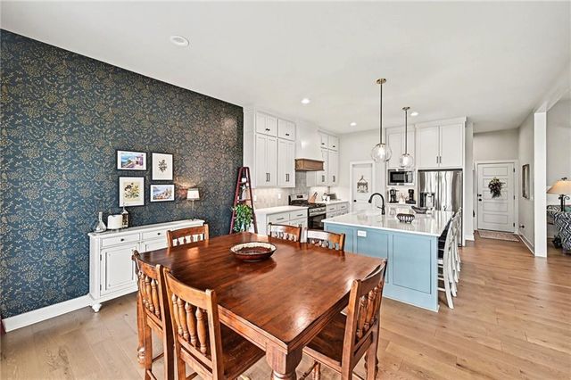 23834 W 58th Place, Shawnee, KS 66226